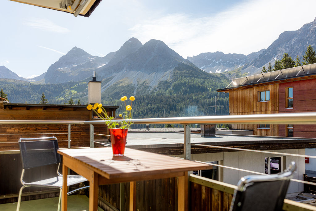 Balcony with panoramic Alpine mountain view