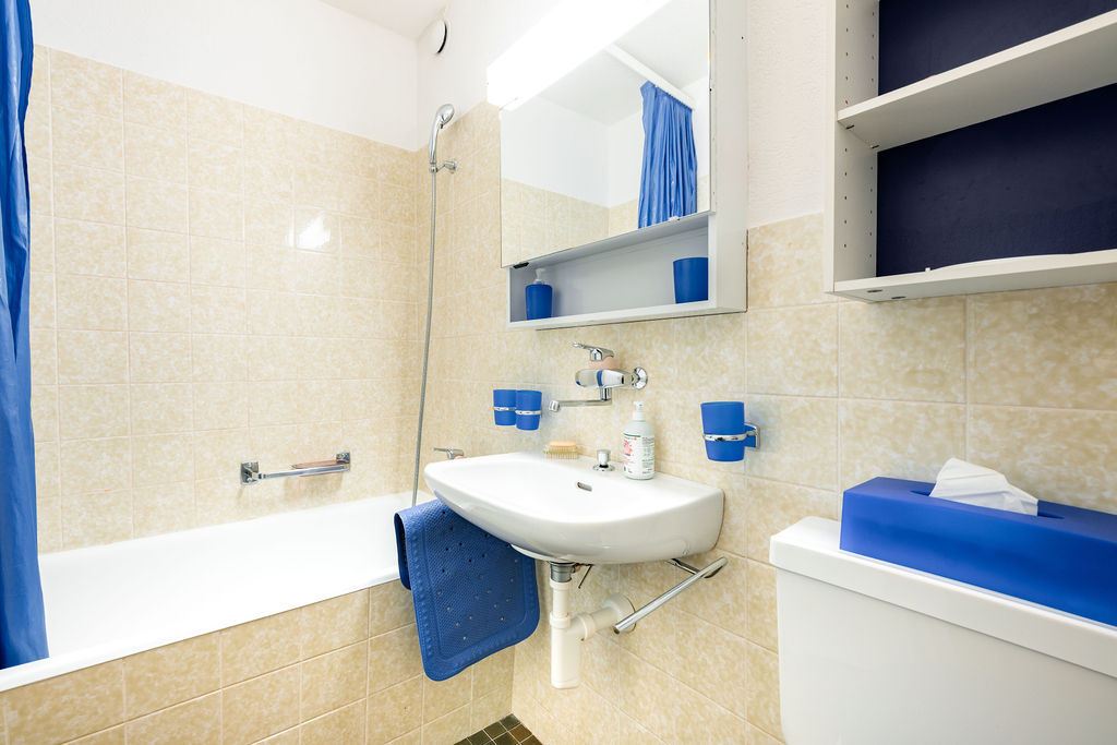 Bathroom with bathtub